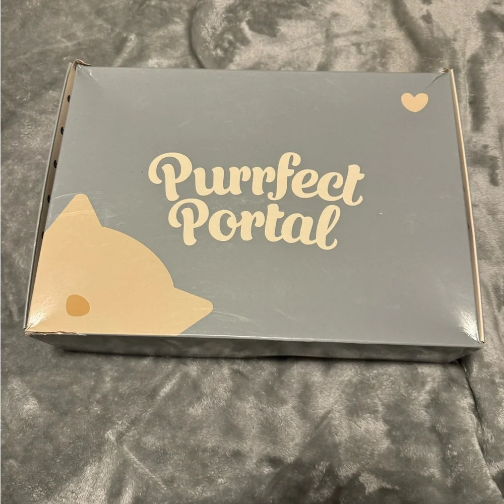 Purrfect Portal Cream Cat Opening For Door